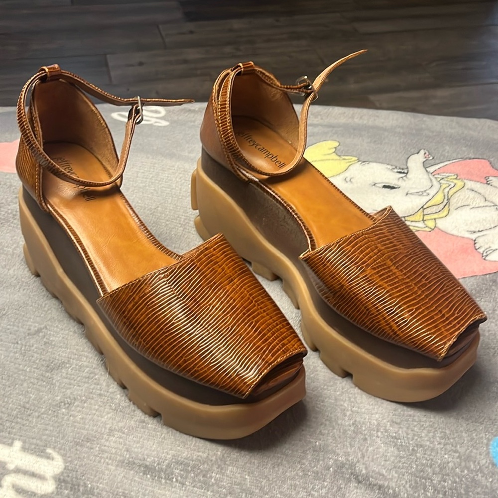 Brown leather lug sole, wedge Jeffrey Campbell women’s size 9 shoes